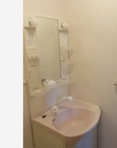 洗面設備　朝の支度にも助かる、独立の洗髪洗面化粧台