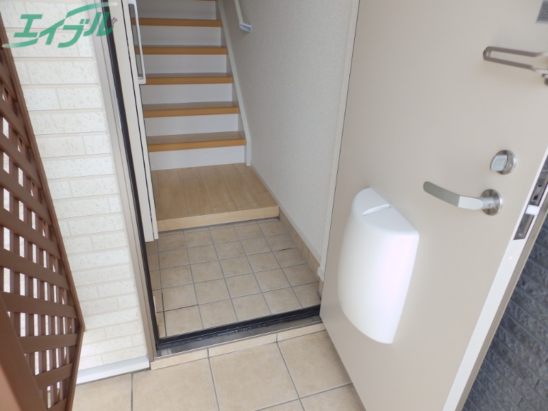 玄関　同型タイプ画像