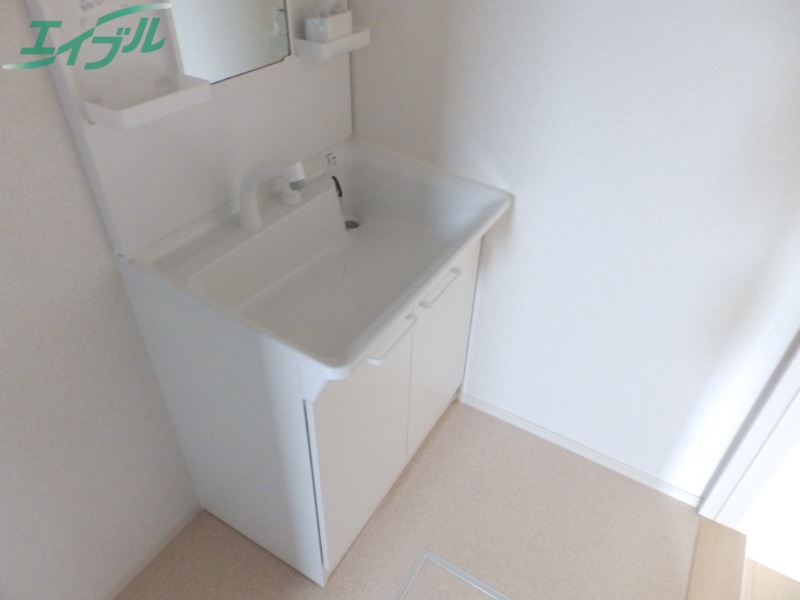 洗面設備　同型タイプ画像