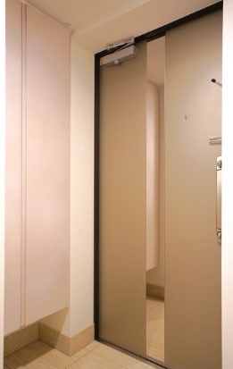 玄関　参考写真