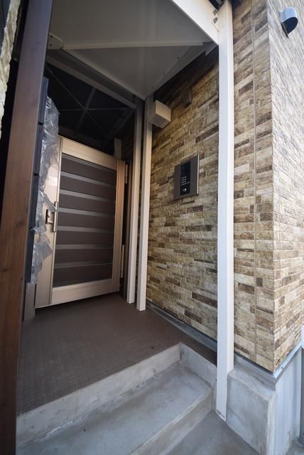 エントランス　安心のオートロック付き