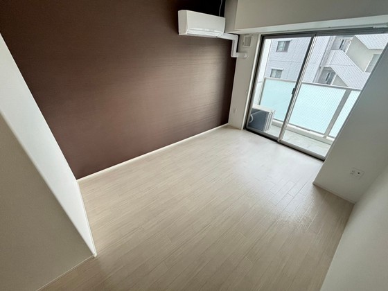 居室・リビング　※別部屋の写真です