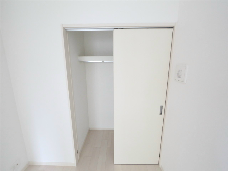 収納　クローゼット（収納充実してます）