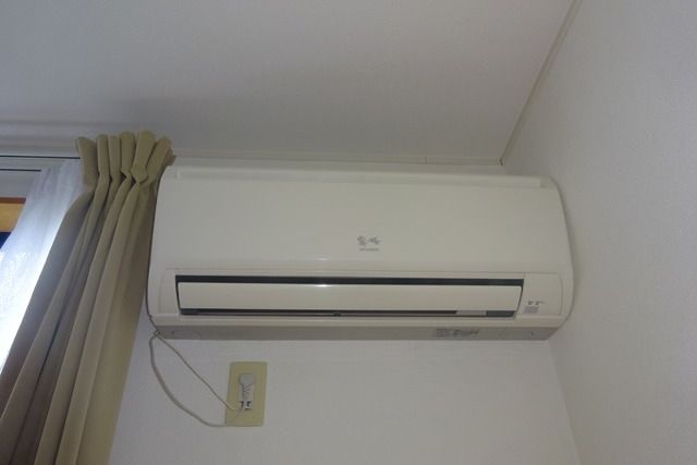 その他部屋・スペース　★エアコン一基設備でついてます★