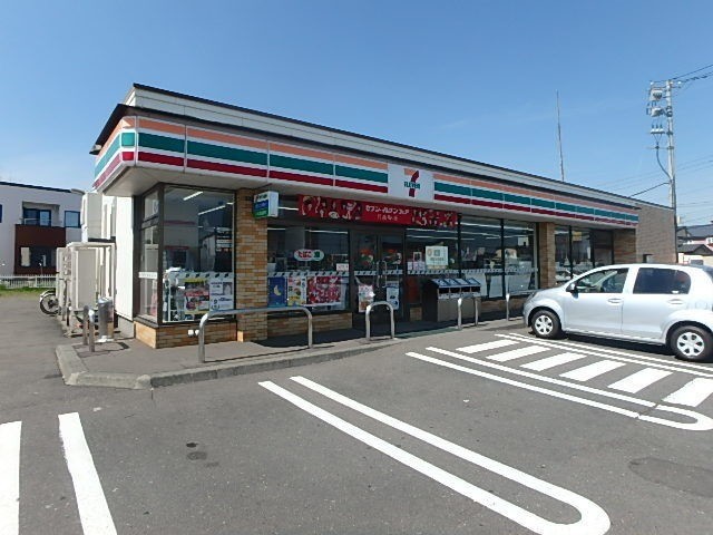 コンビニ　セブンイレブン苫小牧清水町店（コンビニ）まで472m