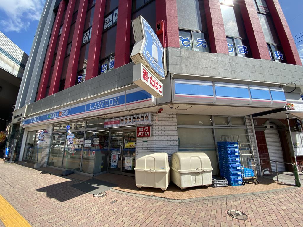 コンビニ　ローソン小倉三萩野店（コンビニ）まで185m