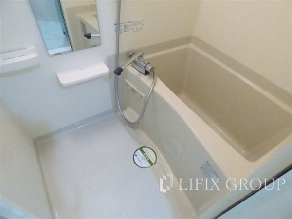 バス・シャワールーム　風呂