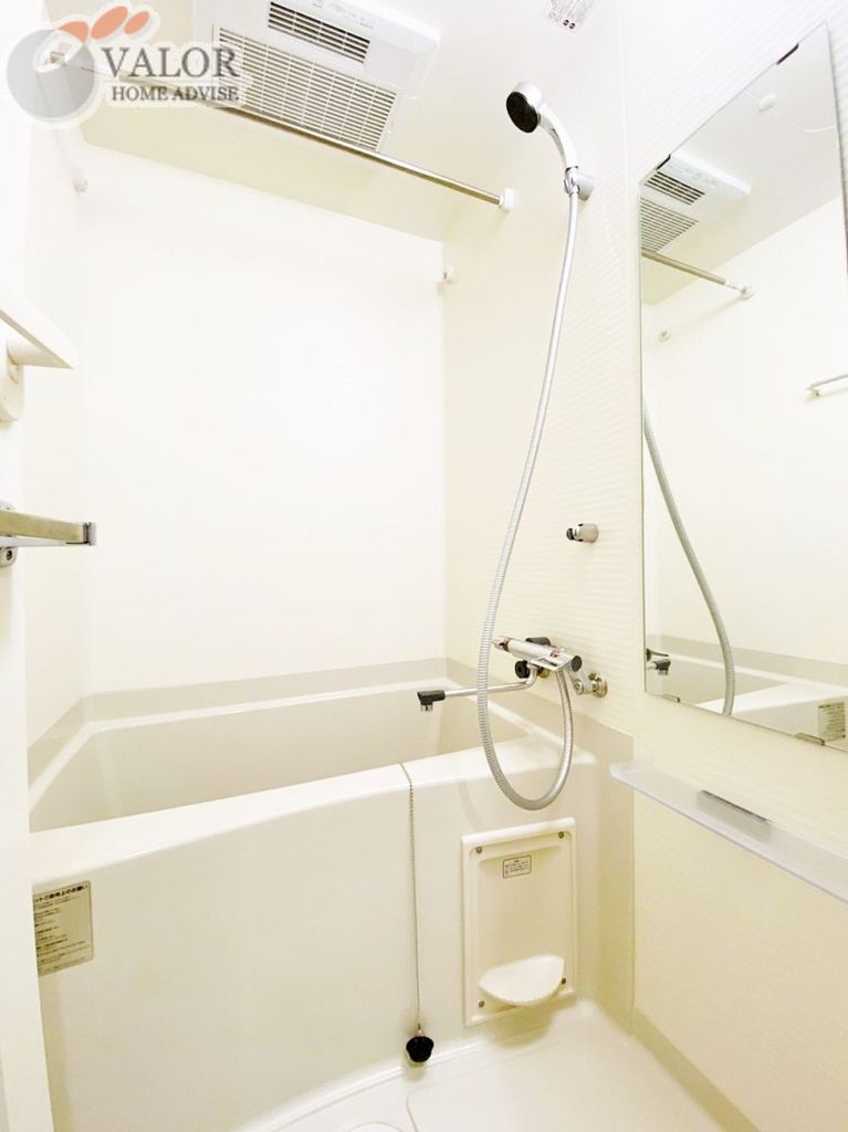 バス・シャワールーム　バス