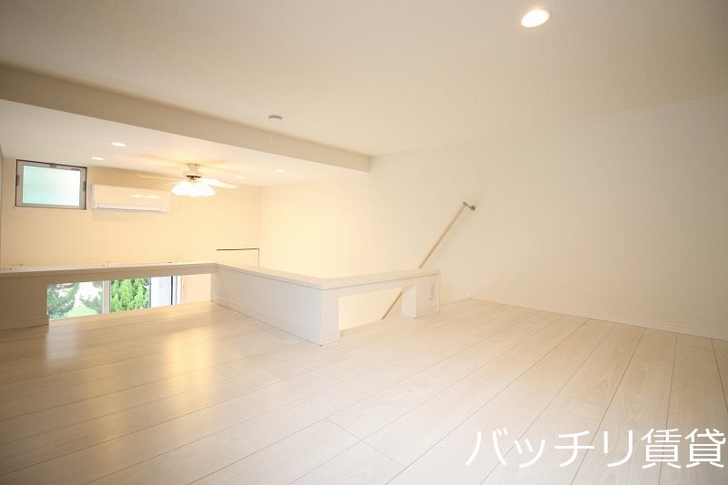 その他部屋・スペース　画像は別号室タイプの為、現状を優先致します。