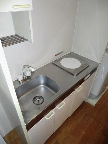 キッチン　ＩＨクッキングヒーター完備