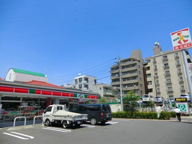 コンビニ　サンクス（コンビニ）まで1300m