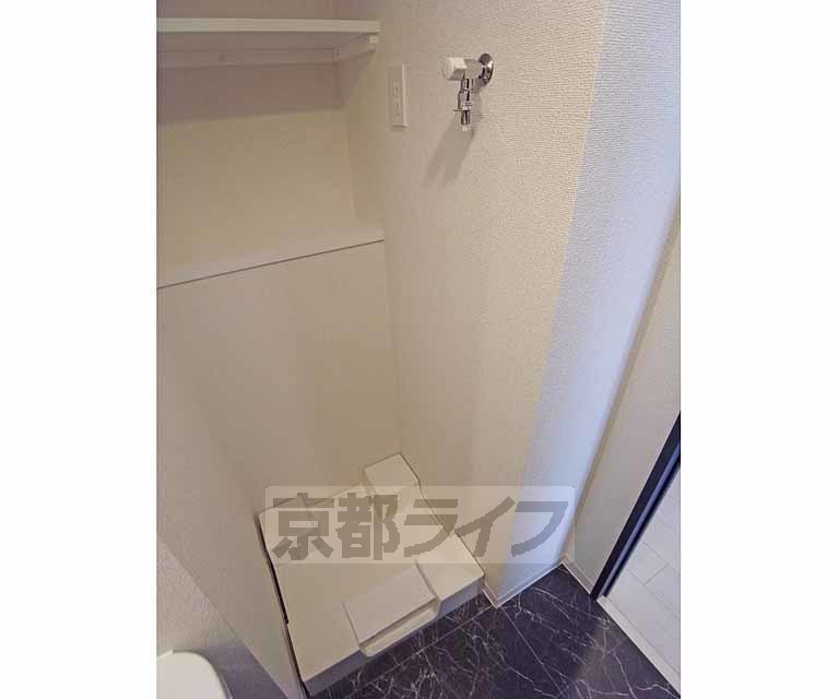 その他設備　室内に洗濯機置けます。