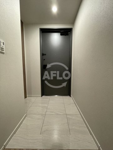 玄関　ローレルタワー御堂筋本町　玄関
