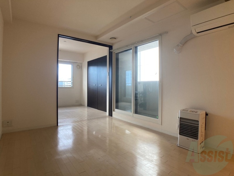 居室・リビング　広くてキレイなお部屋が広がっていて、充実した生活が送れそう。