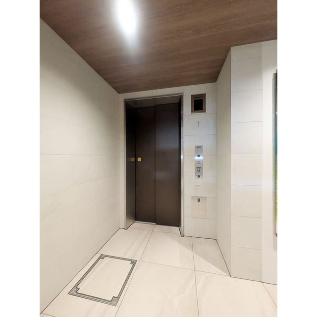 その他　エレベーター