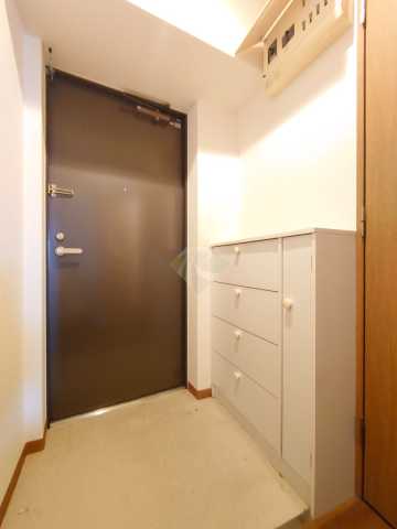 玄関　ローズガーデン