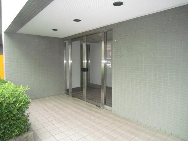 エントランス　毎日通るエントランスはこのようになっています