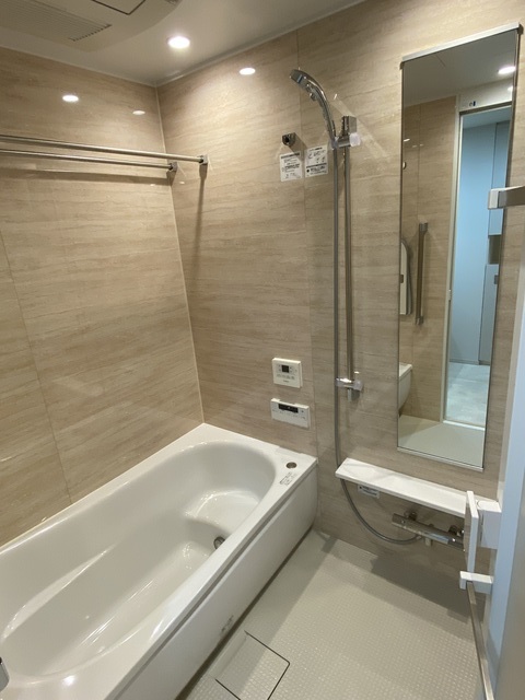 バス・シャワールーム　快適なバスルーム！