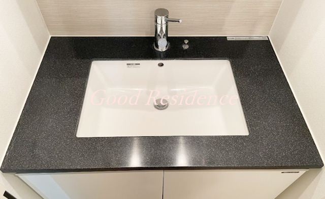 洗面設備　【キッズルーム完備のハイグレードマンション♪】オススメ物件！