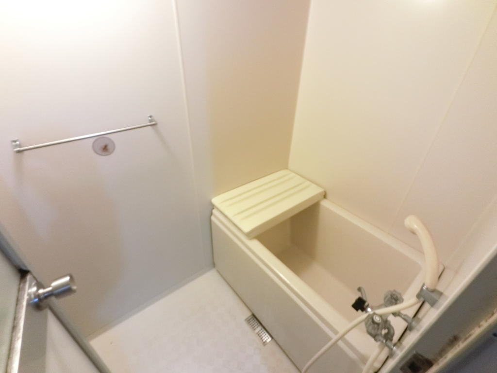 バス・シャワールーム　現在リフォーム中♪交換予定♪