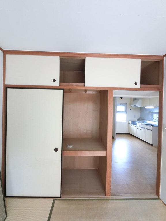 収納　現在リフォーム中♪交換予定♪