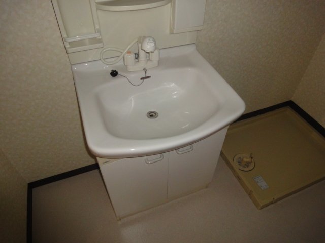 洗面設備　洗髪洗面化粧台