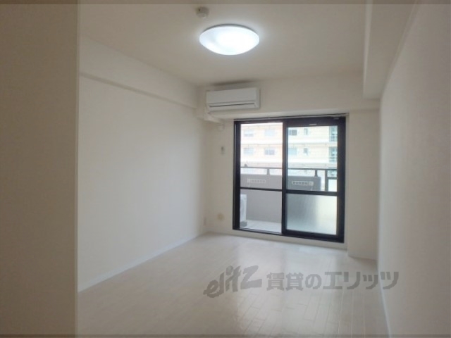 居室・リビング　居室