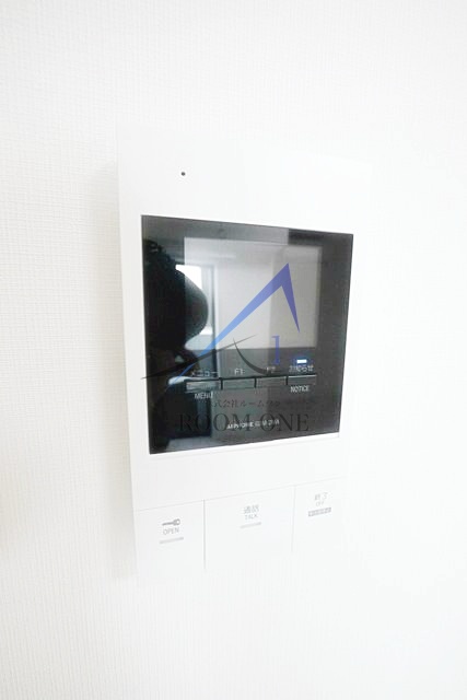 セキュリティ　モニター付きインターホンです。