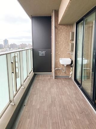 バルコニー　※同仕様写真含む