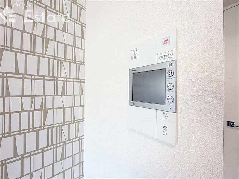 セキュリティ　モニター付きインターホン