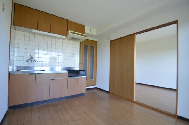 居室・リビング　６帖のダイニング