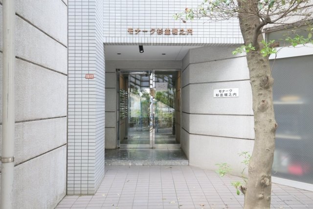 エントランス　エントランス