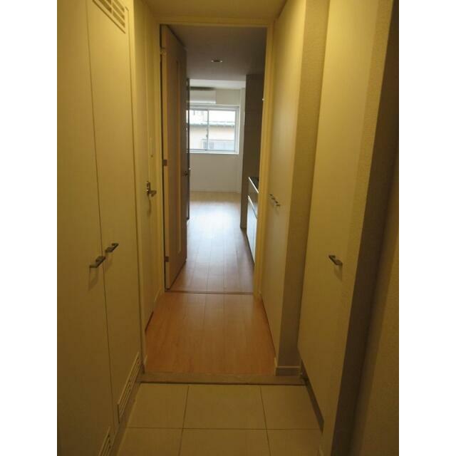 玄関　※参考画像