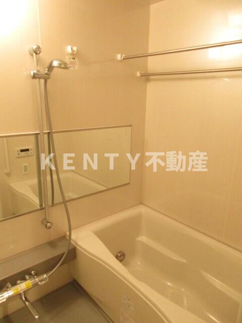 バス・シャワールーム　きれいなお風呂です