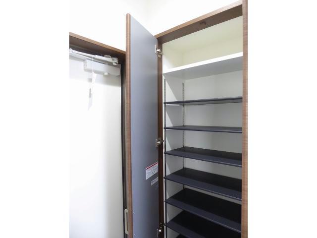 収納　同型モデル