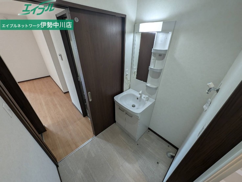 洗面設備　同物件別室画像