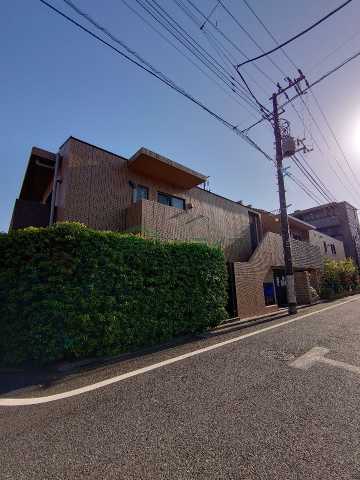 建物外観　ラクラス下井草