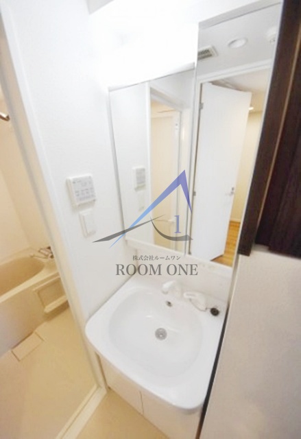 洗面設備　洗面台です。