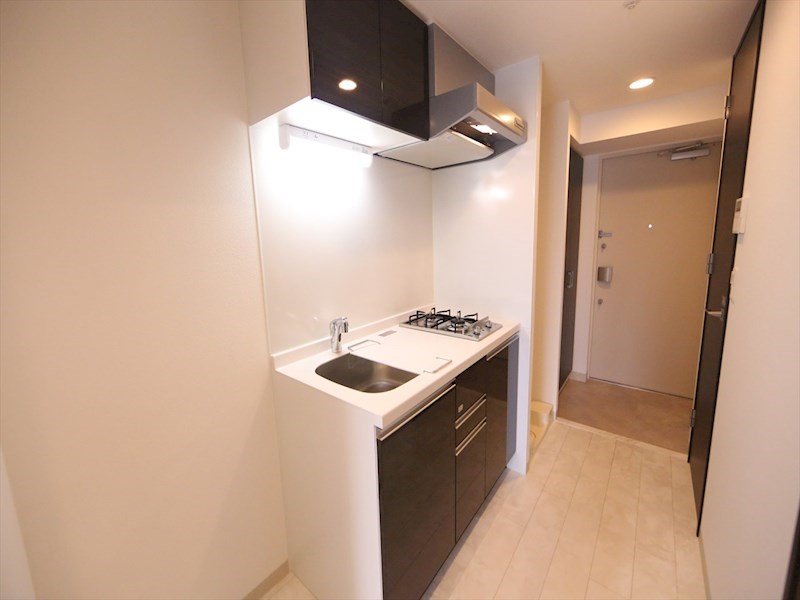 キッチン　システムキッチン（ガス2口コンロ付）