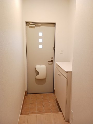 玄関　落ち着いた玄関です
