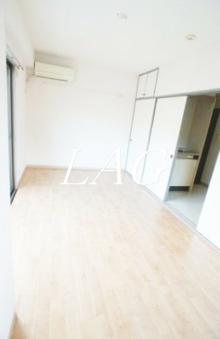 居室・リビング　洋室のお部屋です。