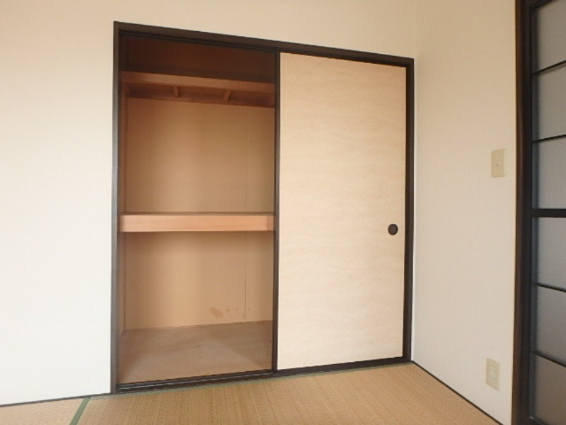 収納　図面と現状に相違がある場合には現状を優先