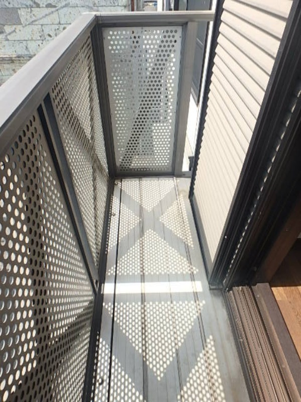 バルコニー　図面と現状に相違がある場合には現状を優先