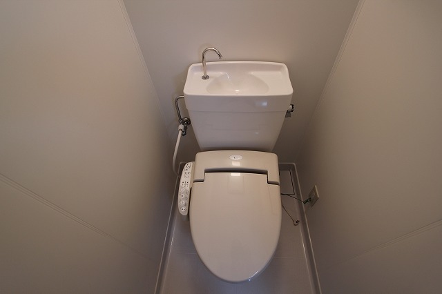 レインボーマンションのトイレ写真