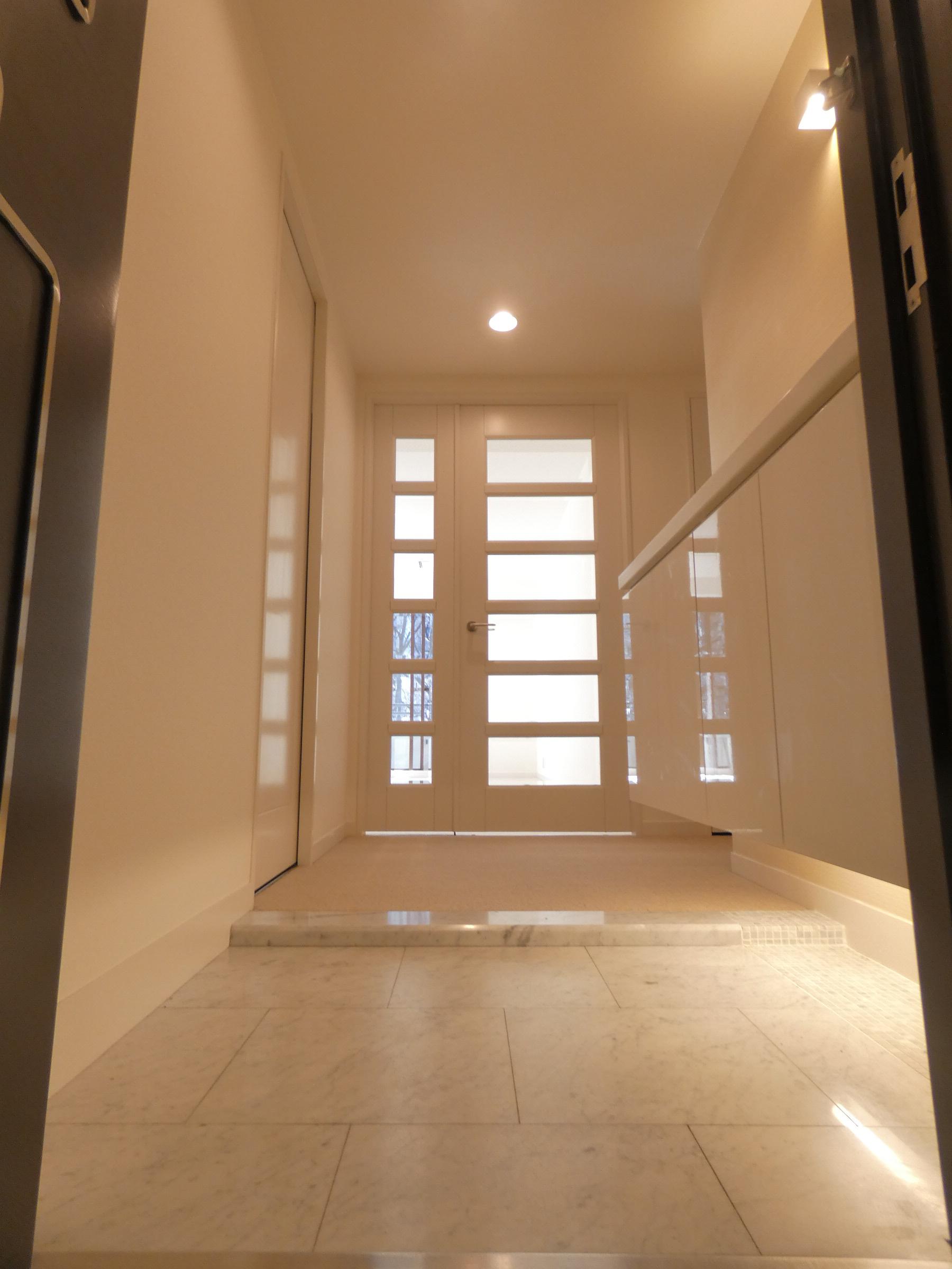 玄関　玄関※別部屋参考写真