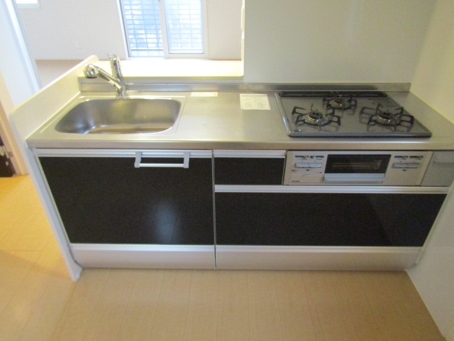 キッチン　※同メーカー施工の類似物件の写真です※