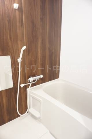 バス・シャワールーム　詳細は、ウィンドワード中の島店までご相談下さい。