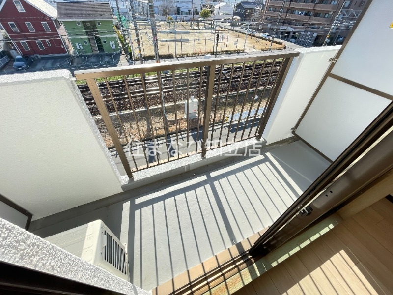 バルコニー　同型別部屋写真