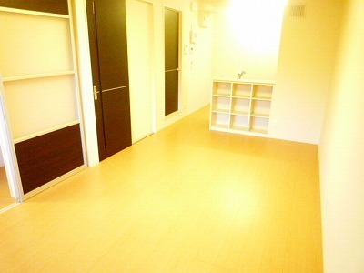 その他部屋・スペース　シックな木目調