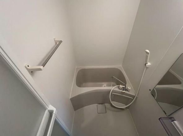 バス・シャワールーム　浴室です